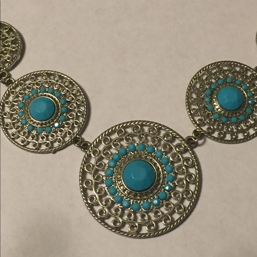 Southwest Style Necklace - Picture 2 of 2